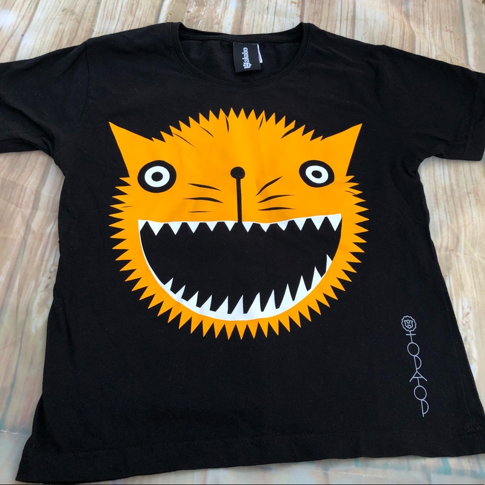 NWOT Hakobo art graphic crazy cat European cartoon